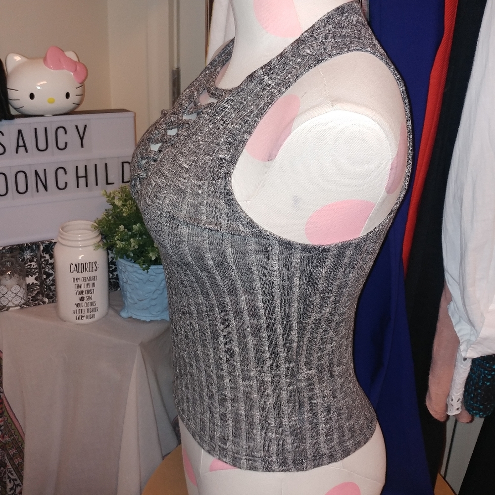 American Eagle | Essentials Gray Ribbed Tank Top M - image 5